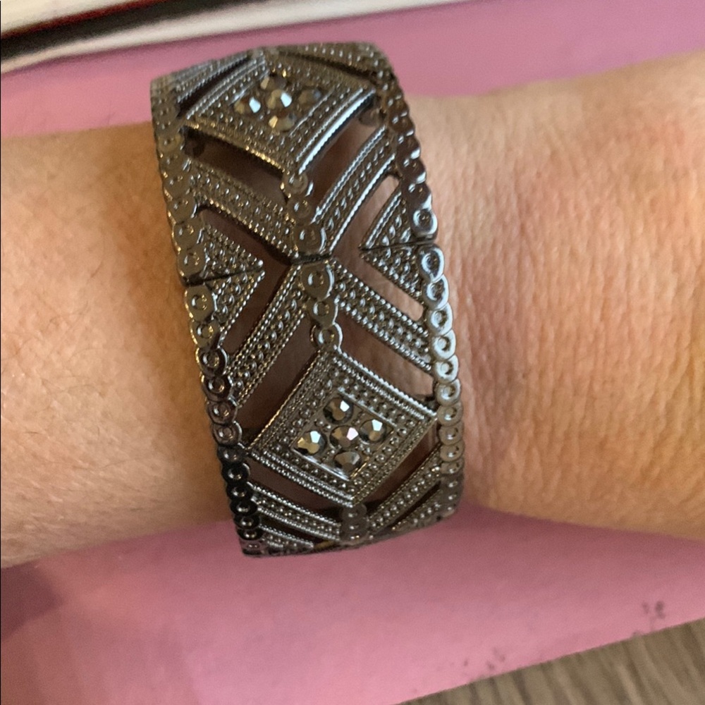 Elegant Silver Bracelet